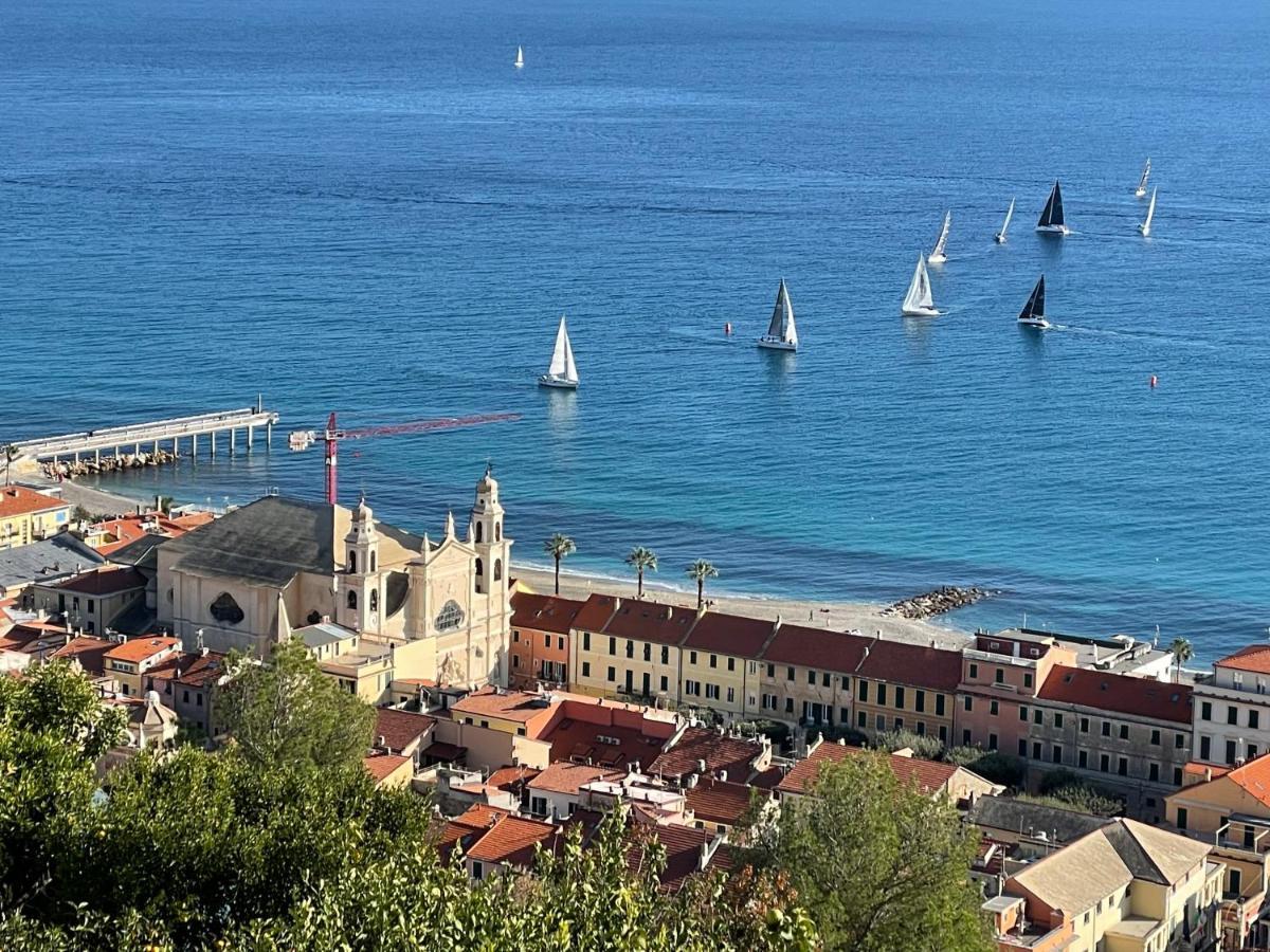 Sotto Le Stelle ...Il Mare Hotel Pietra Ligure Buitenkant foto